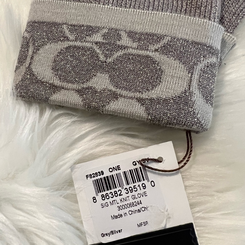 COPY - Authentic NWT Coach Scarf and Glove Set - Picture 4 of 4